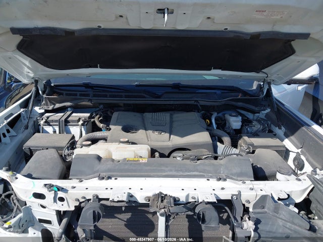 5TFNA5DB2NX018588 Toyota Tundra Platinum