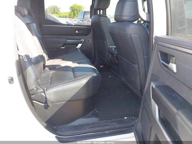 5TFNA5DB2NX018588 Toyota Tundra Platinum