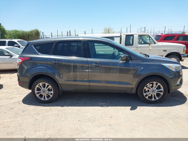 Aukcja sprzedaży 2017 Ford Escape Se, vin: 1FMCU9GD0HUA69219, numer aukcji: 45347972