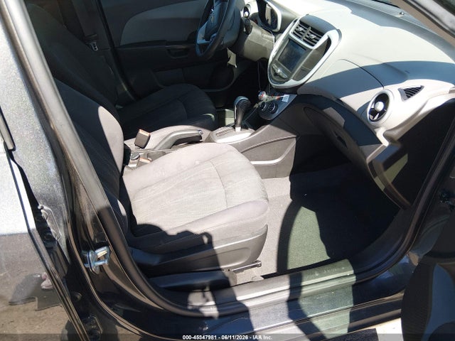 1G1JD5SB4L4110821 Chevrolet Sonic Fwd Lt