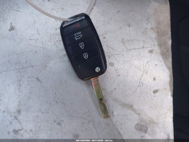 KIA Optima Lx 2019 5XXGT4L32KG327505 Image 11