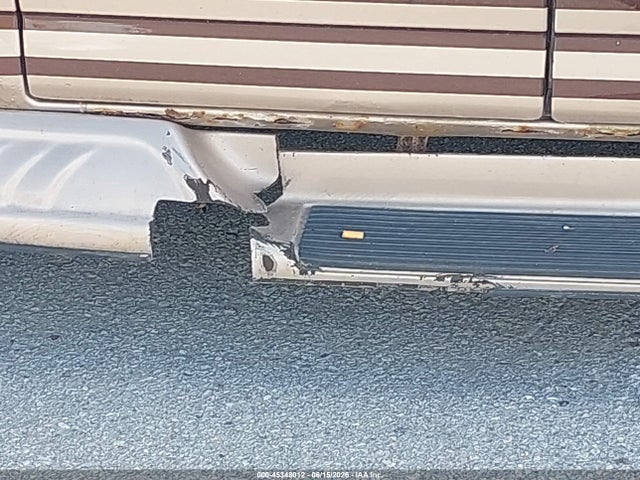 45348012 :رقم المزاد ، 1GBFG15R5W1106762 vin ، 1998 Chevrolet Chevy Van G1500 مزاد بيع