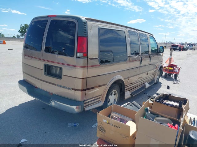 45348012 :رقم المزاد ، 1GBFG15R5W1106762 vin ، 1998 Chevrolet Chevy Van G1500 مزاد بيع