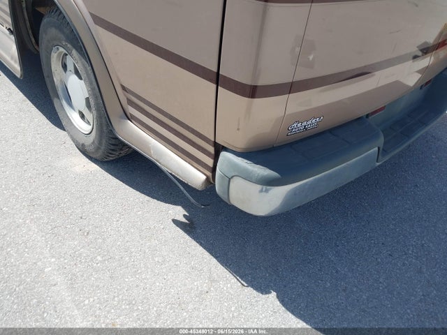 45348012 :رقم المزاد ، 1GBFG15R5W1106762 vin ، 1998 Chevrolet Chevy Van G1500 مزاد بيع