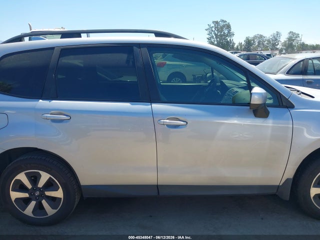 2017 Subaru Forester 2.5i Premium მანქანა იყიდება აუქციონზე, vin: JF2SJAGC0HH583289, აუქციონის ნომერი: 45348047