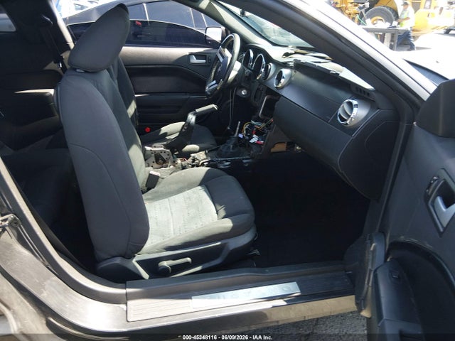 45348116 :رقم المزاد ، 1ZVFT80N775270445 vin ، 2007 Ford Mustang V6 Deluxe/v6 Premium مزاد بيع