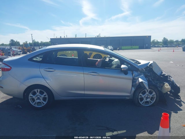 Ford FIESTA SE 2015 3FADP4BJ2FM114393 Image 13