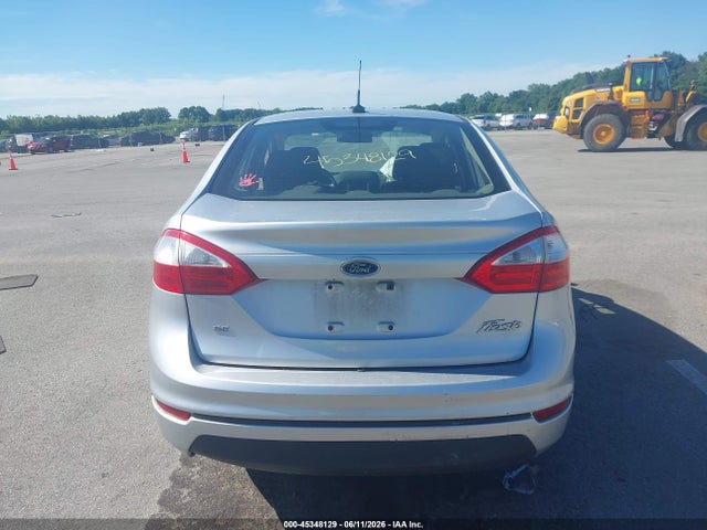 Ford FIESTA SE 2015 3FADP4BJ2FM114393 Image 16