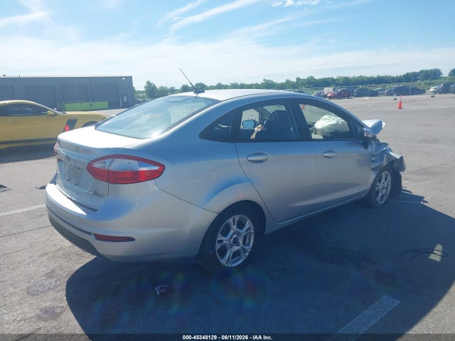 Ford FIESTA SE 2015 3FADP4BJ2FM114393 Image 4