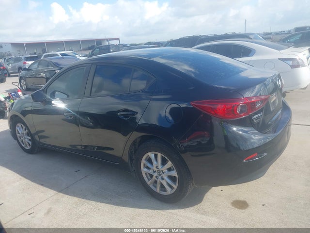 Aukcja sprzedaży 2018 Mazda Mazda3 Sport, vin: 3MZBN1U70JM176758, numer aukcji: 45348133