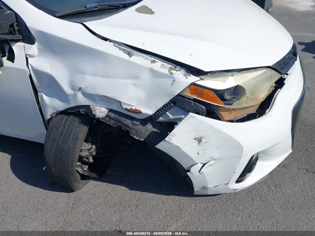 Toyota Corolla S Plus 2014 5YFBURHE6EP112932 Image 6