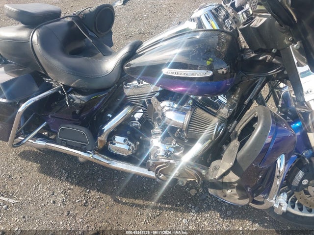 45348226 :رقم المزاد ، 1HD1KEM1XAB674045 vin ، 2010 Harley-davidson Flhtk مزاد بيع