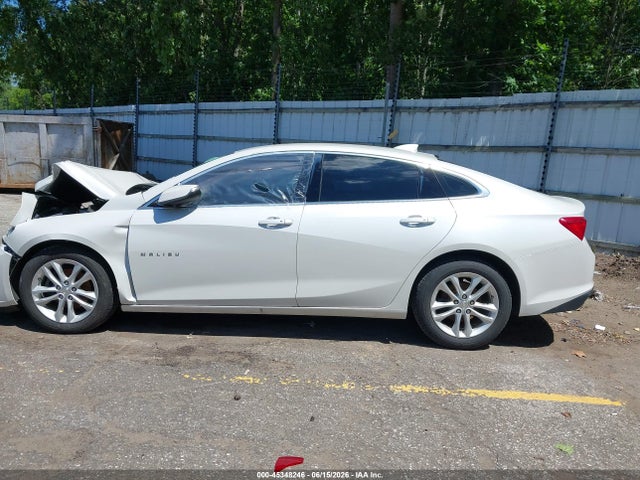 Продажа на аукционе авто 2017 Chevrolet Malibu 1lt, vin: 1G1ZE5ST0HF111131, номер лота: 45348246