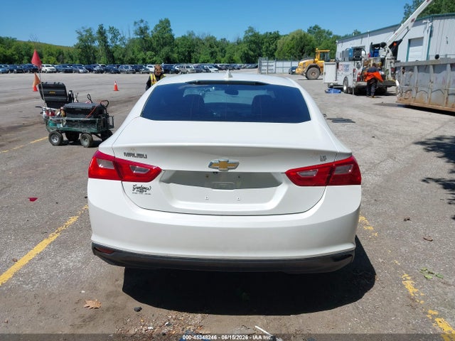 Продажа на аукционе авто 2017 Chevrolet Malibu 1lt, vin: 1G1ZE5ST0HF111131, номер лота: 45348246