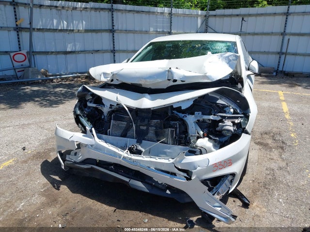 Продажа на аукционе авто 2017 Chevrolet Malibu 1lt, vin: 1G1ZE5ST0HF111131, номер лота: 45348246