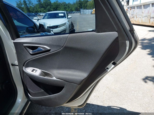 Продажа на аукционе авто 2017 Chevrolet Malibu 1lt, vin: 1G1ZE5ST0HF111131, номер лота: 45348246