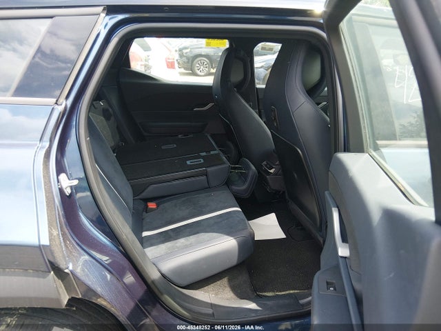 Fisker Ocean One 2023 VCF1ZBU28PG006227 Image 8