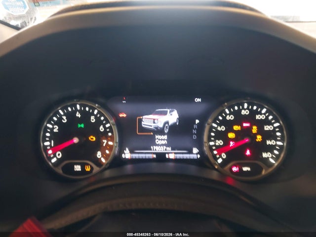 45348263 :رقم المزاد ، ZACCJADT5FPB24742 vin ، 2015 Jeep Renegade Limited مزاد بيع