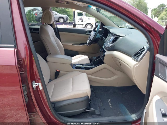 2017 Hyundai Tucson Sport მანქანა იყიდება აუქციონზე, vin: KM8J33A28HU454476, აუქციონის ნომერი: 45348266