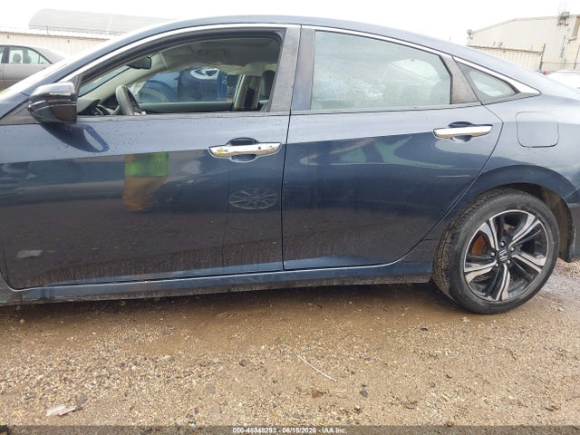 Honda Civic Touring 2016 19XFC1F97GE034385 Image 14