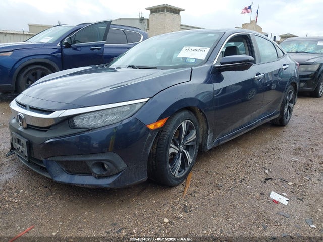 Honda Civic Touring 2016 19XFC1F97GE034385 Image 2