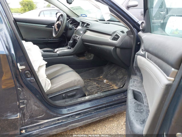 Honda Civic Touring 2016 19XFC1F97GE034385 Image 5
