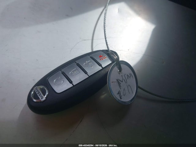 45348294 :رقم المزاد ، 5N1AT2MT0HC821505 vin ، 2017 Nissan Rogue Sv مزاد بيع