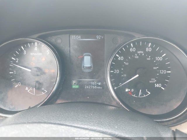 45348294 :رقم المزاد ، 5N1AT2MT0HC821505 vin ، 2017 Nissan Rogue Sv مزاد بيع