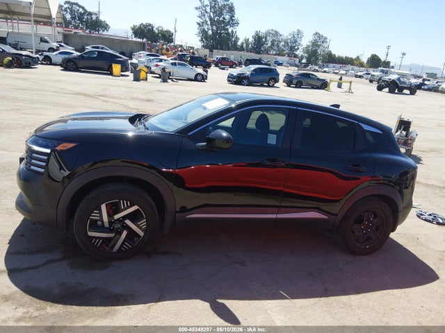 3N8AP6CA3SL355388 Nissan Kicks Sv Fwd