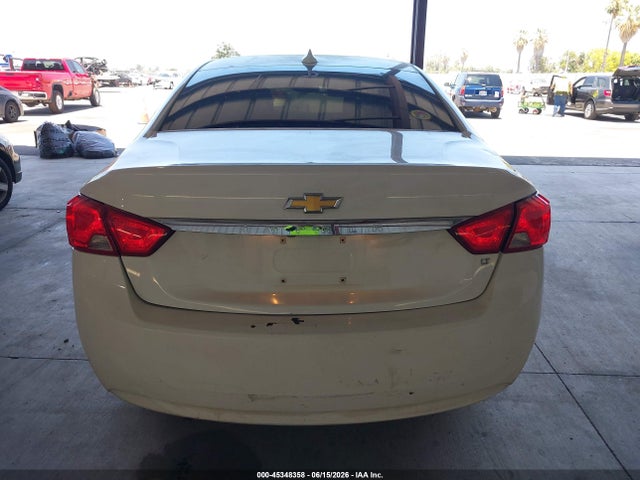 2G1105SA8J9168668 Chevrolet IMPALA 1LT
