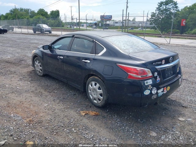 Nissan Altima 2.5 S 2015 1N4AL3APXFC491392 Image 3