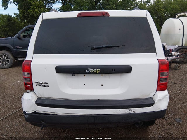 45348439 :رقم المزاد ، 1C4NJRBB9FD424168 vin ، 2015 Jeep Patriot Sport مزاد بيع