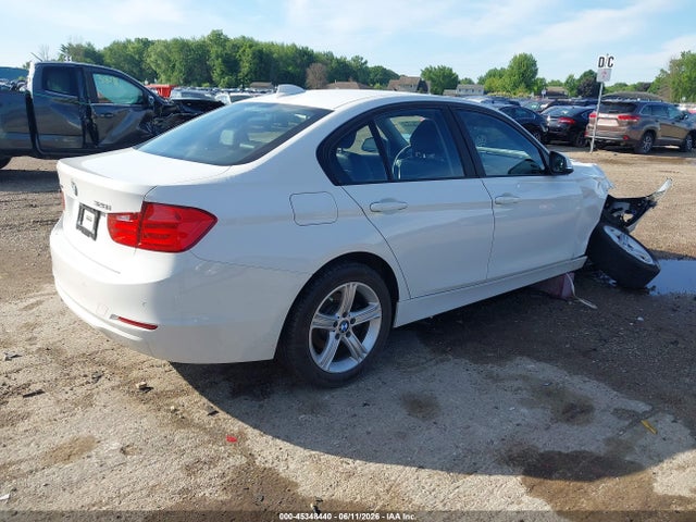Aukcja sprzedaży 2015 Bmw 328i Xdrive, vin: WBA3B3G57FNT68792, numer aukcji: 45348440