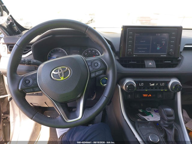 4T3RWRFV0MU040481 Toyota Rav4 Hybrid Xle