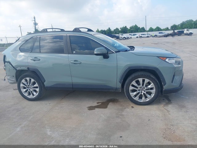 Toyota Rav4 Xle Premium 2020 JTMC1RFV6LD054322 Image 13