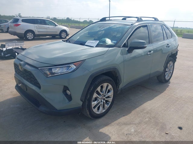 Toyota Rav4 Xle Premium 2020 JTMC1RFV6LD054322 Image 2