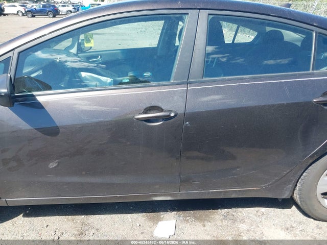 KIA FORTE LX 2018 3KPFK4A7XJE216194 Image 14