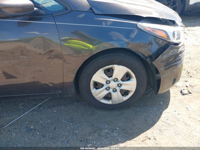 KIA FORTE LX 2018 3KPFK4A7XJE216194 Image 18