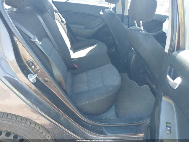 KIA FORTE LX 2018 3KPFK4A7XJE216194 Image 8