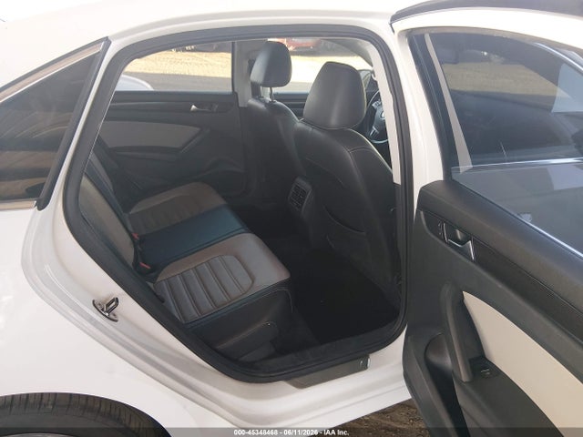 Продажа на аукционе авто 2014 Volkswagen Passat 1.8t Sport, vin: 1VWBT7A38EC084671, номер лота: 45348468