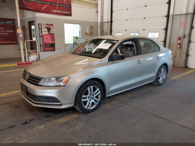 3VW2K7AJ8FM237423 Volkswagen Jetta 2.0l S