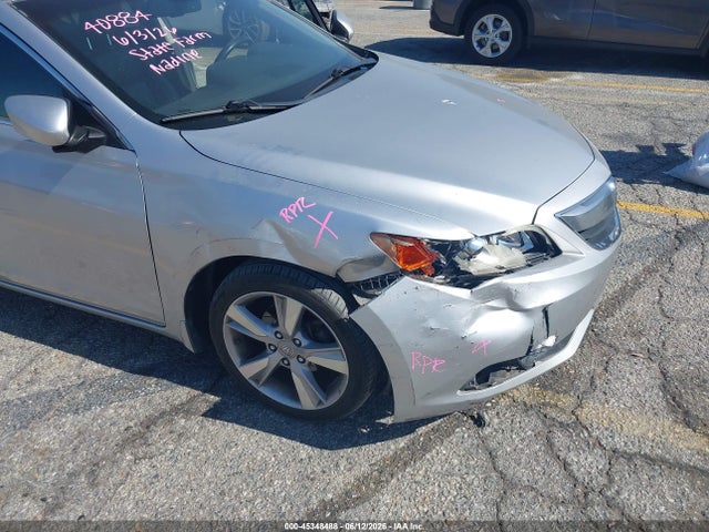 2013 Acura Ilx 2.0l მანქანა იყიდება აუქციონზე, vin: 19VDE1F56DE018522, აუქციონის ნომერი: 45348488