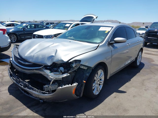 Chrysler 200 Limited 2016 1C3CCCAB0GN107086 Image 2