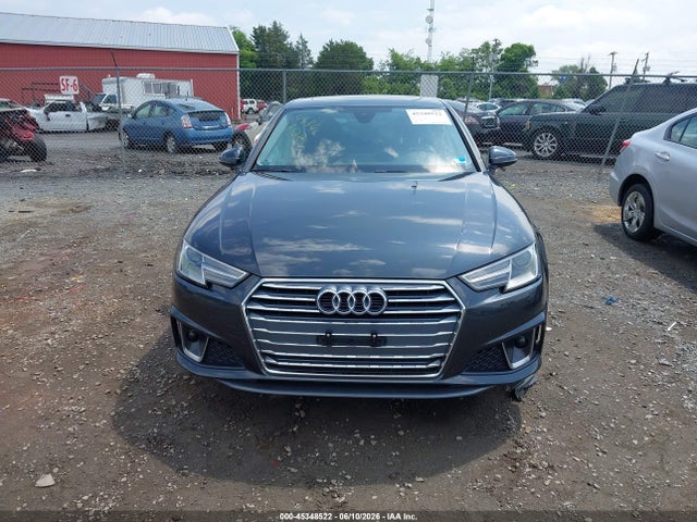 Продажа на аукционе авто 2019 Audi A4 45 Premium, vin: WAUDNAF45KN019357, номер лота: 45348522