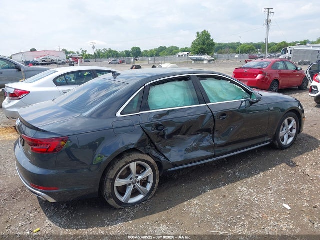 Продажа на аукционе авто 2019 Audi A4 45 Premium, vin: WAUDNAF45KN019357, номер лота: 45348522