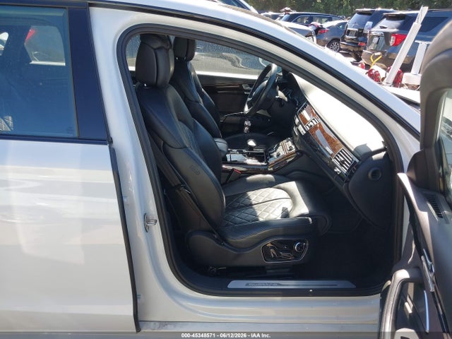Продажа на аукционе авто 2017 Audi A8 L Sport, vin: WAU43AFD5HN002265, номер лота: 45348571