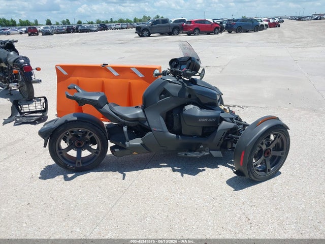 Can-Am Ryker 2019 3JB2FEF47KJ000063 Image 12