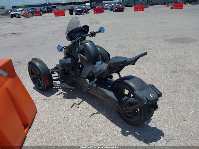 Can-Am Ryker 2019 3JB2FEF47KJ000063 Image 3