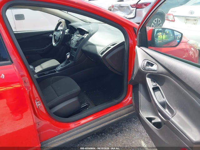 Aukcja sprzedaży 2015 Ford Focus Se, vin: 1FADP3F27FL305984, numer aukcji: 45348604