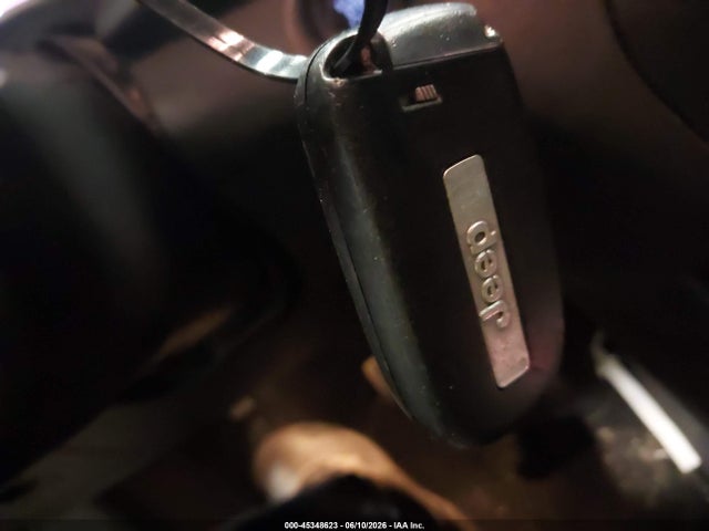 Продажа на аукционе авто 2015 Jeep Cherokee Limited, vin: 1C4PJMDS1FW650346, номер лота: 45348623